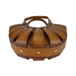 Mała elegancka Listonoszka skórzana na łańcuszku. "Simona"