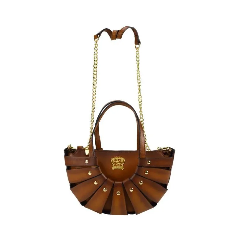 Mała elegancka Listonoszka skórzana na łańcuszku. "Simona"