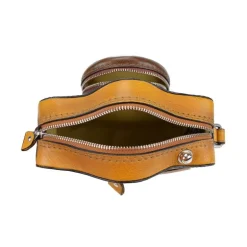 Mała listonoszka ze skóry wykonana na wzór aparatu fotograficznego. B444P