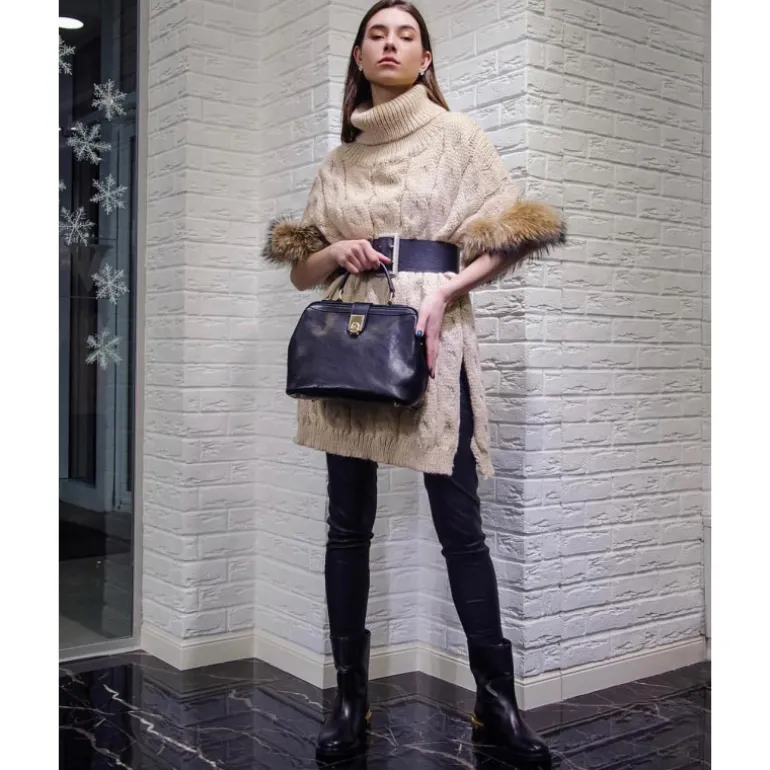 Niezwykle elegancka torebka damska skórzana "Certaldo"