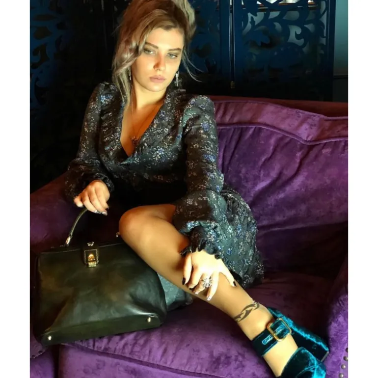 Niezwykle elegancka torebka damska skórzana "Certaldo"