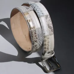 Pasek z prawdziwej skóry pytona i prawdziwej skóry. ROC