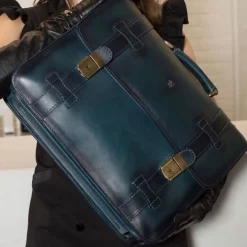 Praktyczna teczka z włoskiej skóry "Vallombrosa" B500