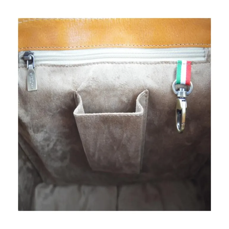 Sportowa skórzana torba z kieszonkami "Tosca"