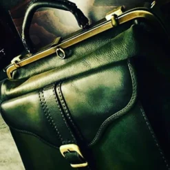 Weekendowa torba Damska z włoskiej skóry garbowanej roślinnie "Mary Poppins"