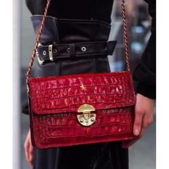 Wieczorowa kopertówka damska ze skóry z łańcuszkiem "Lucrezia de' Medici"